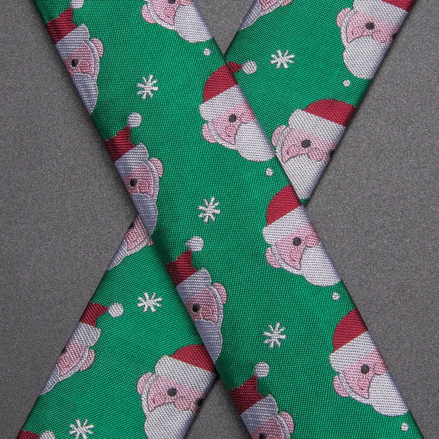 Hi-Tie Green Christmas Snowman Suspender Bowtie Hanky Cufflinks Set