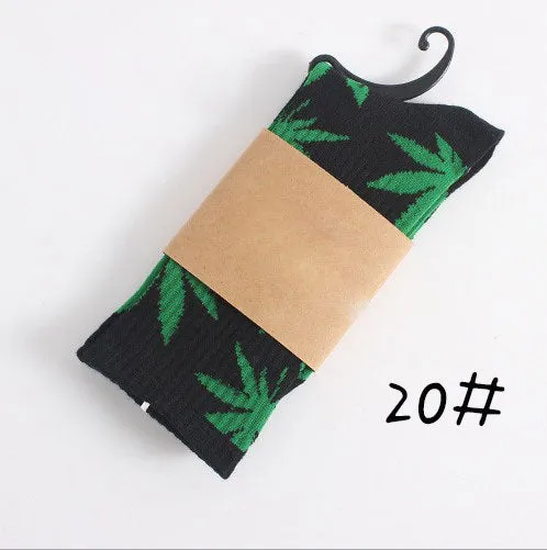 High Quality Harajuku Style Weed Socks For Women Men's Hip Hop Cotton Skateboard Sock Man WZ001