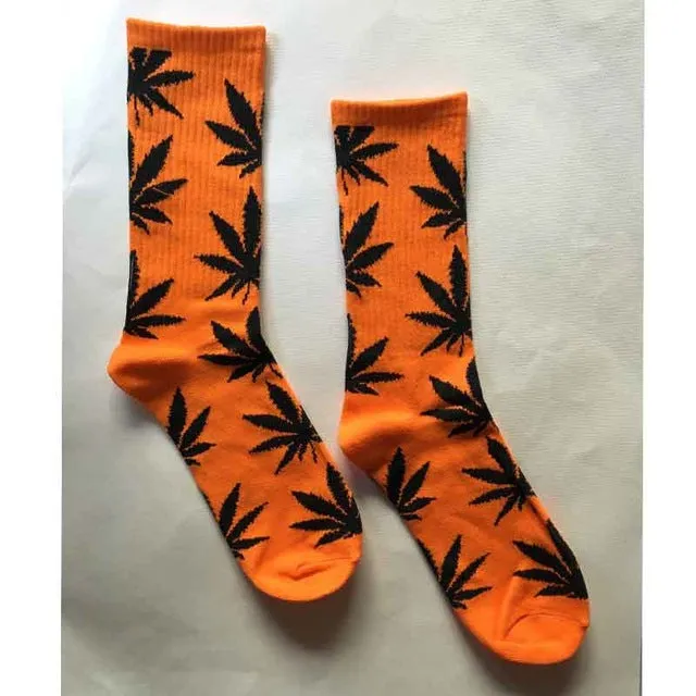 High Quality Harajuku Style Weed Socks For Women Men's Hip Hop Cotton Skateboard Sock Man WZ001