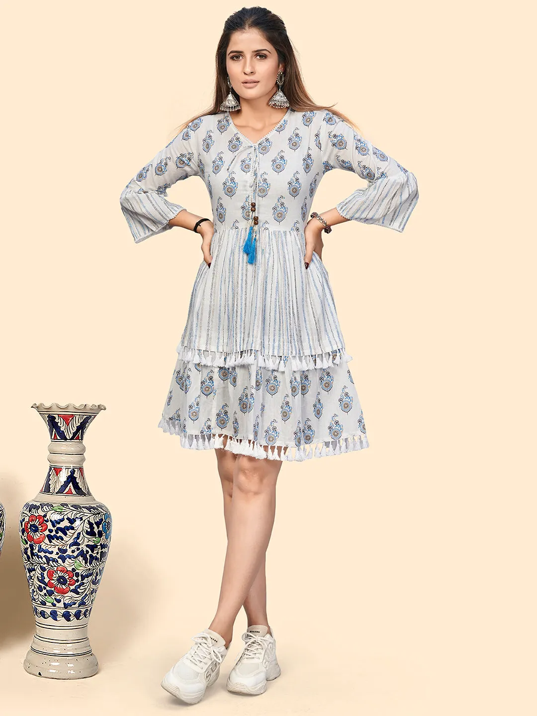 Women'S Print & Lace Insertion A-Line Cotton White & Blue Stitched Dress