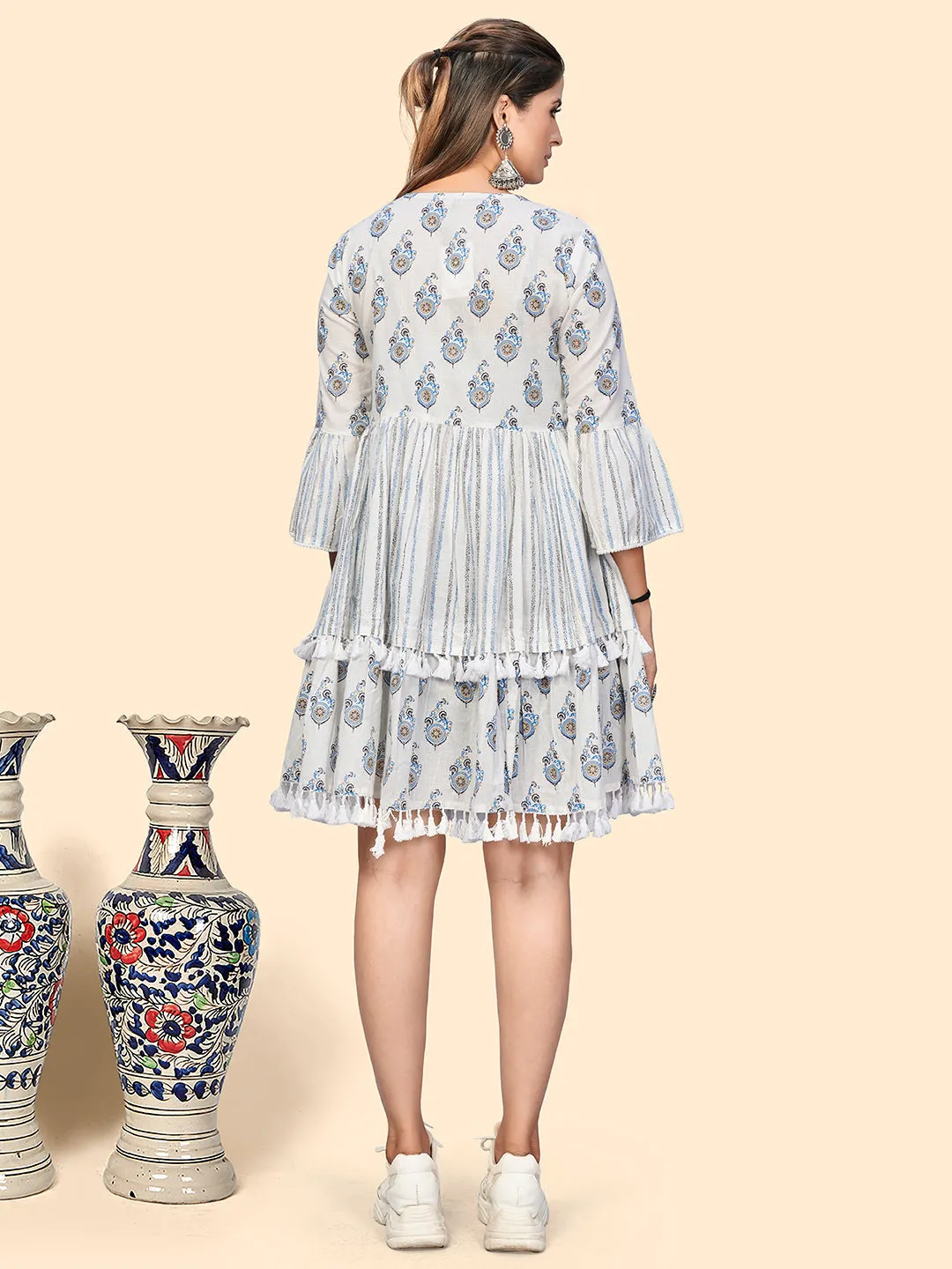 Women'S Print & Lace Insertion A-Line Cotton White & Blue Stitched Dress